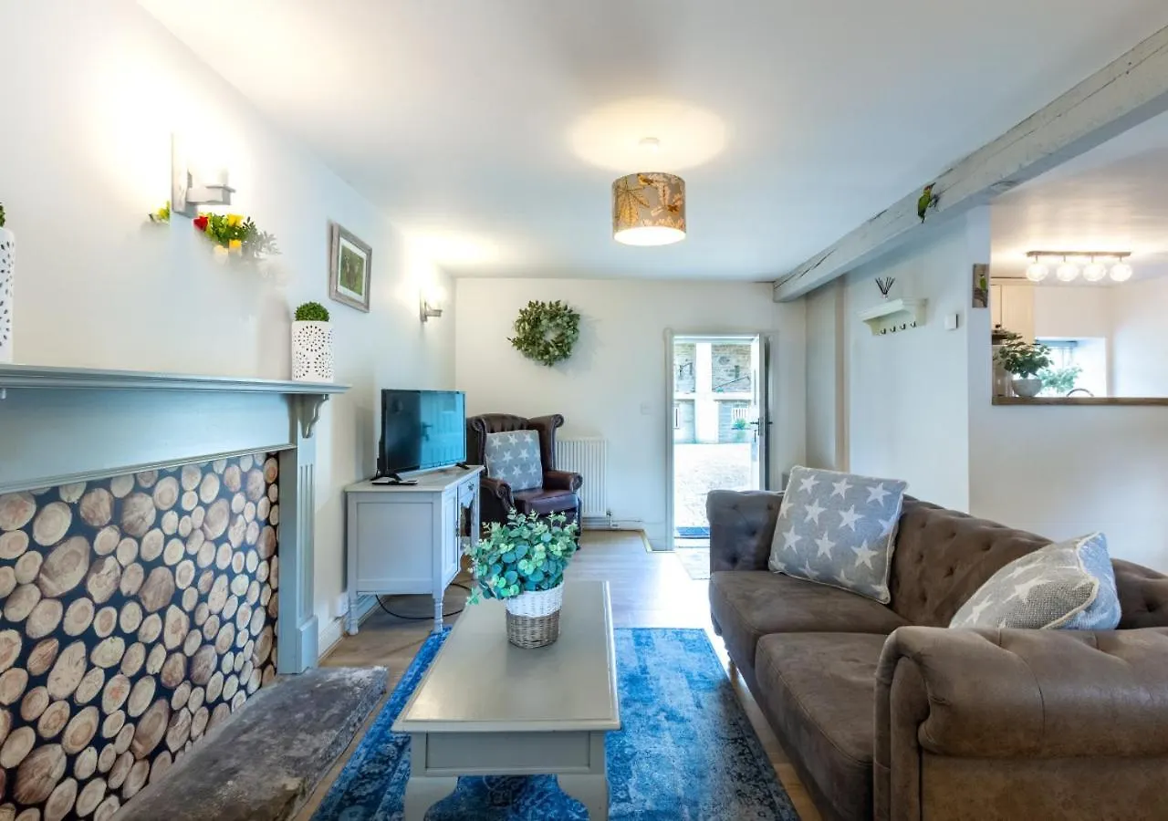 פאטלי ברידג' Woodpecker Cottage בריטניה